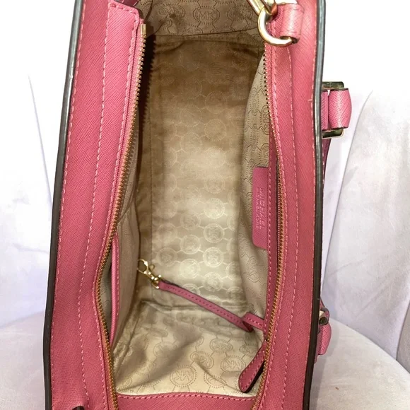 Michael Kors Barbie Pink Crossbody Bag with Gold Hardware - Picture 4 of 5